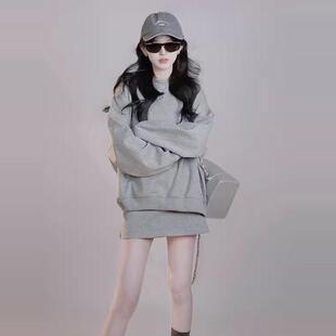 2026早春新款时尚设计感贴钻慵懒风卫衣百搭显瘦短裙两件套装女款