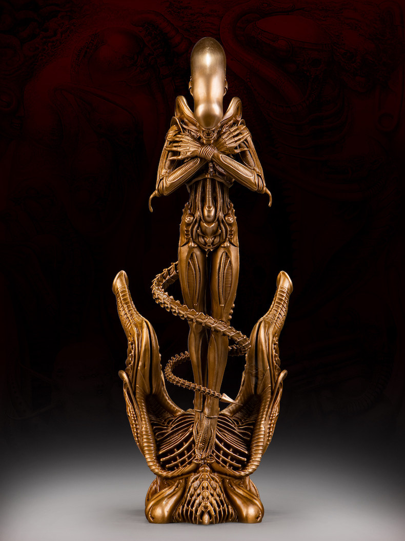 ogrm 《异形Ⅳ(抱肩)·alien》青铜雕像