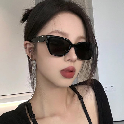 gm复古猫眼墨镜女高级感时尚潮热款防晒太阳眼镜