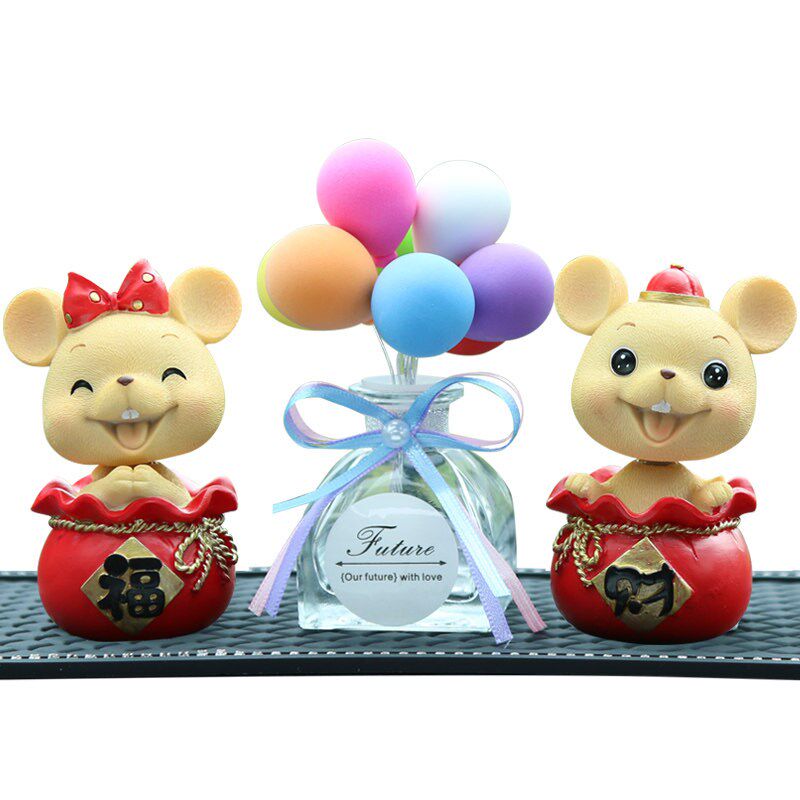 速发可爱小老鼠摆件十二生肖汽车饰品摆件鼠年生日礼物男朋友