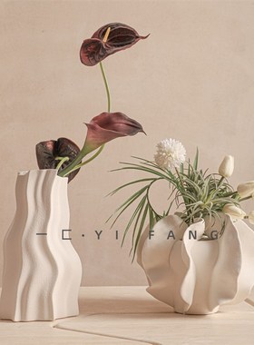 速发创意轻奢白色花瓣陶瓷艺术花花样板间售居处客厅家楼器瓶摆件