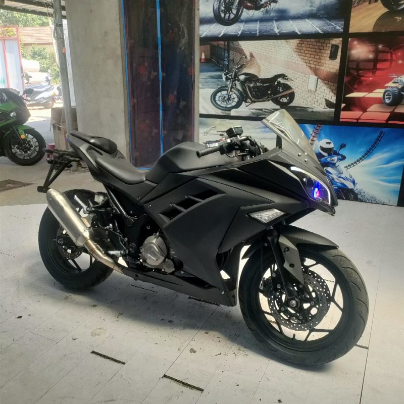 速发小忍者跑车25水/50光极北地平线公路赛40c双缸0冷摩托车