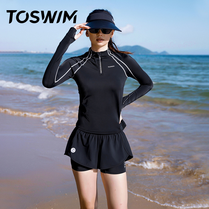 TOSWIM分体式泳衣女长袖防晒保守泡温泉游泳衣显瘦海边度假泳装