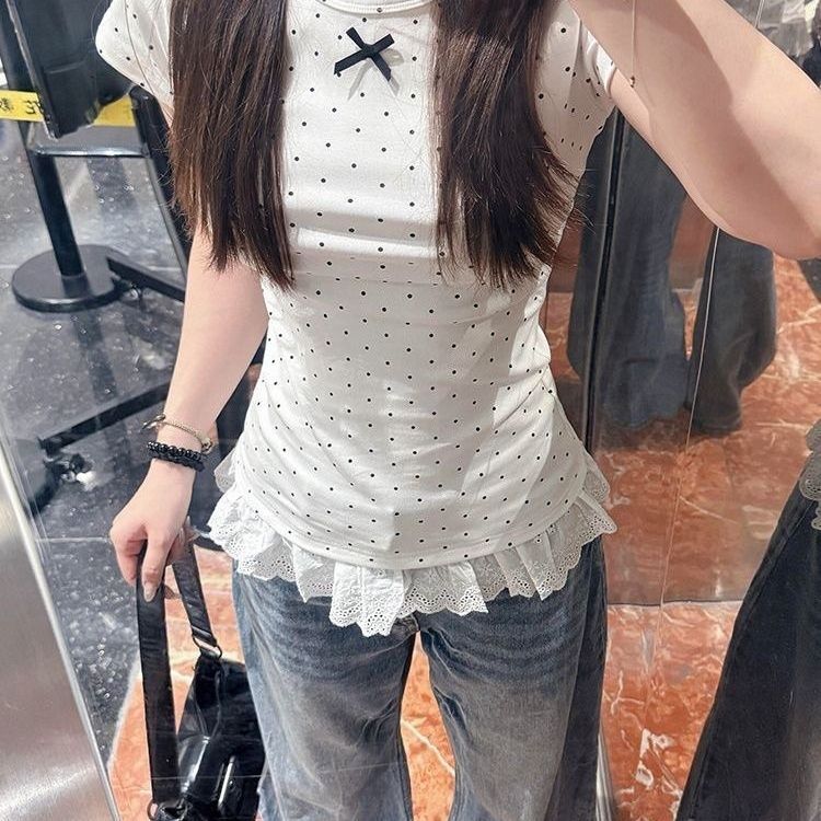 韩系少女感蕾丝花边拼接波点短袖t恤女夏季修身显瘦甜辣正肩上衣