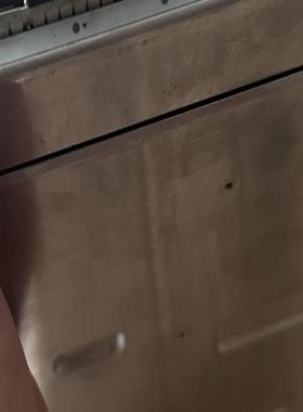 出售ubbpem 成色不错 没有磕碰 有实际需求联系