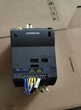 西门子变频器，0.75KW，型号6SL3211一0AB17一