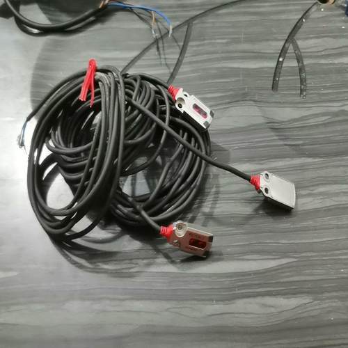 KEYENCE基恩士PR-FB30N3全拆机，一组实价