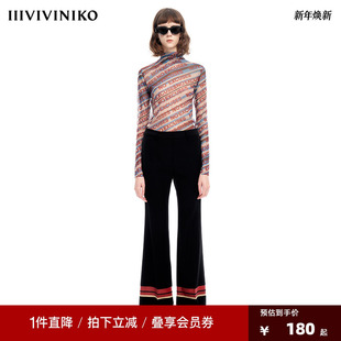 PLUS小众设计满幅字母小高领领打底衫 VVNK JANE