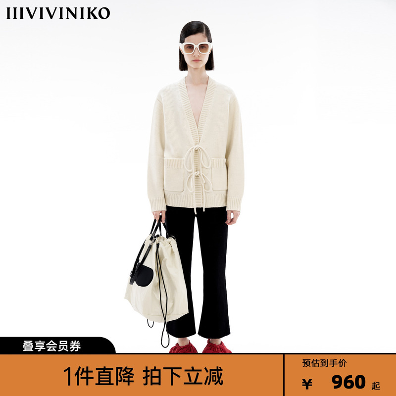 IIIVIVINIKO「JEN UMAN合作系列」百搭V领针织开衫女R340244677D