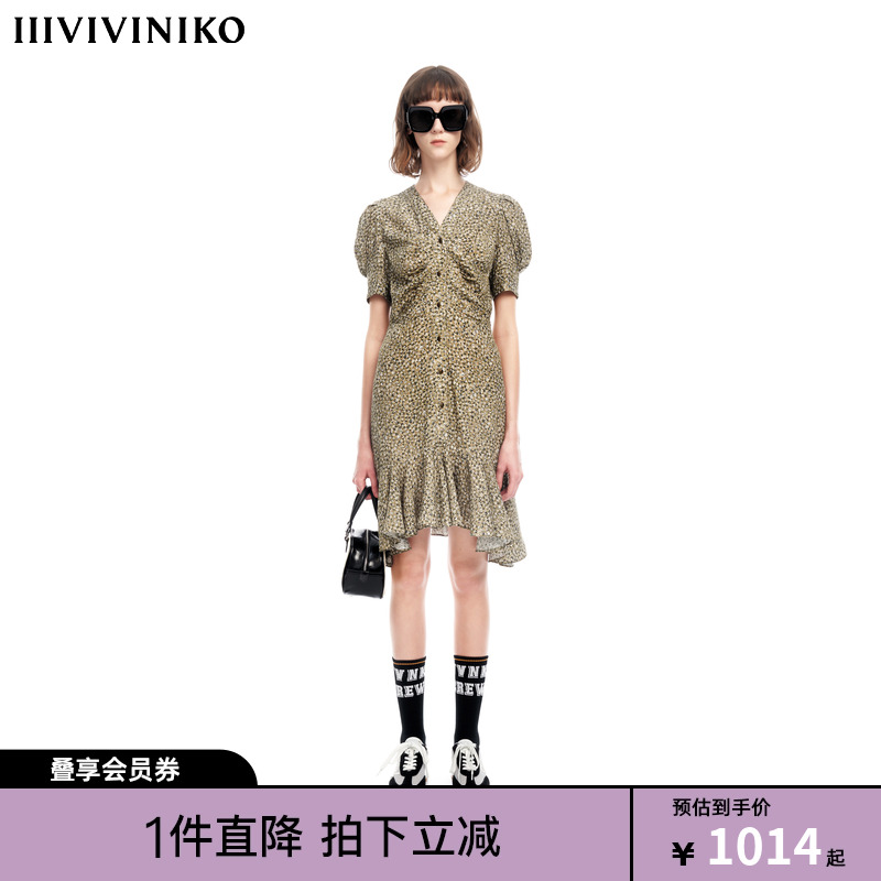 IIIVIVINIKO2023夏新品V领修身碎花连身裙女M320612138E