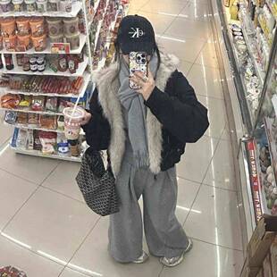 毛毛国美式棉工女20毛毛24新棉款座厚山雕装夹克棉衣加服绒加冬潮