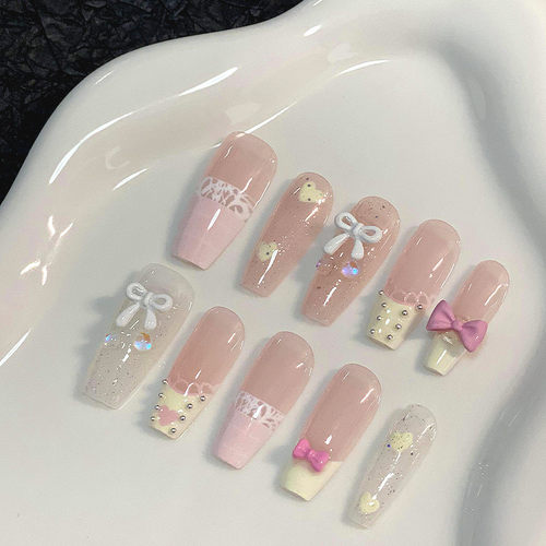 手工指甲蝴蝶结蕾丝美甲