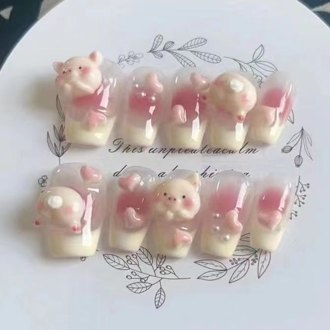 猪猪美甲法式气质小猪纯图片