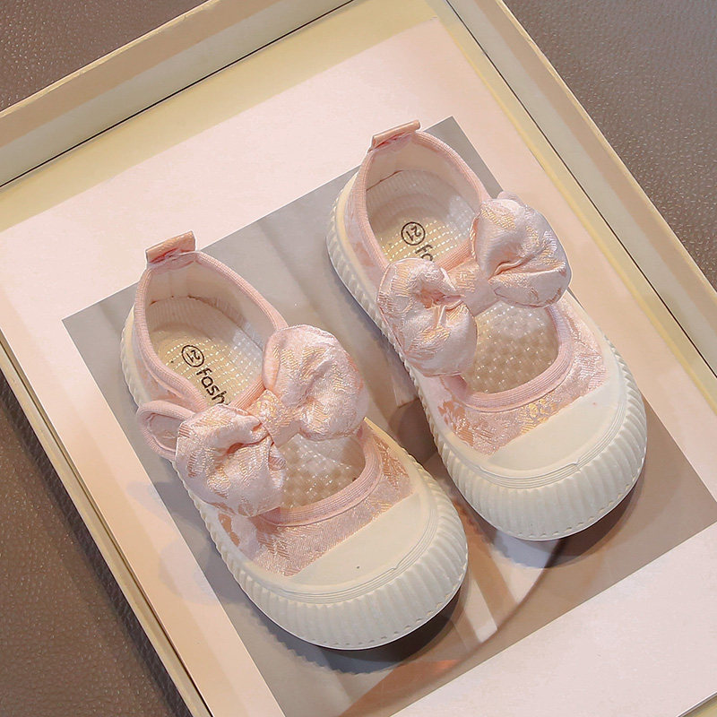 女童轻便时尚浅口2026帆布鞋宝宝蝴蝶结幼儿园儿童软底魔术室内鞋