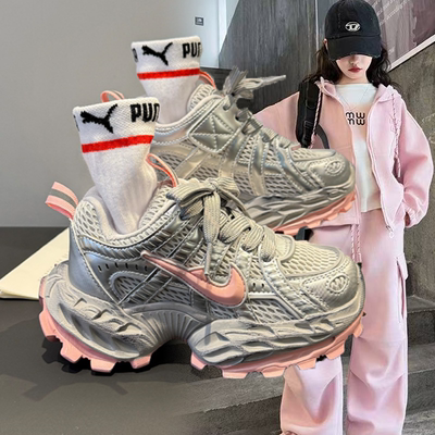 2026春秋季新款儿童运动鞋潮牌女童鞋子时尚轻便软底鞋透气老爹鞋