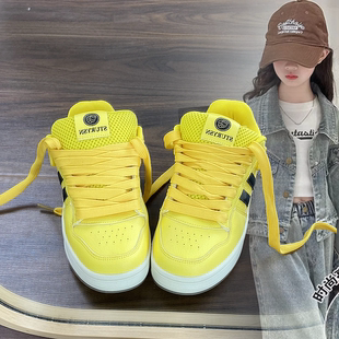 女童板鞋多巴胺儿童面包鞋2026运动鞋学生春秋季新款黄色鞋子儿童