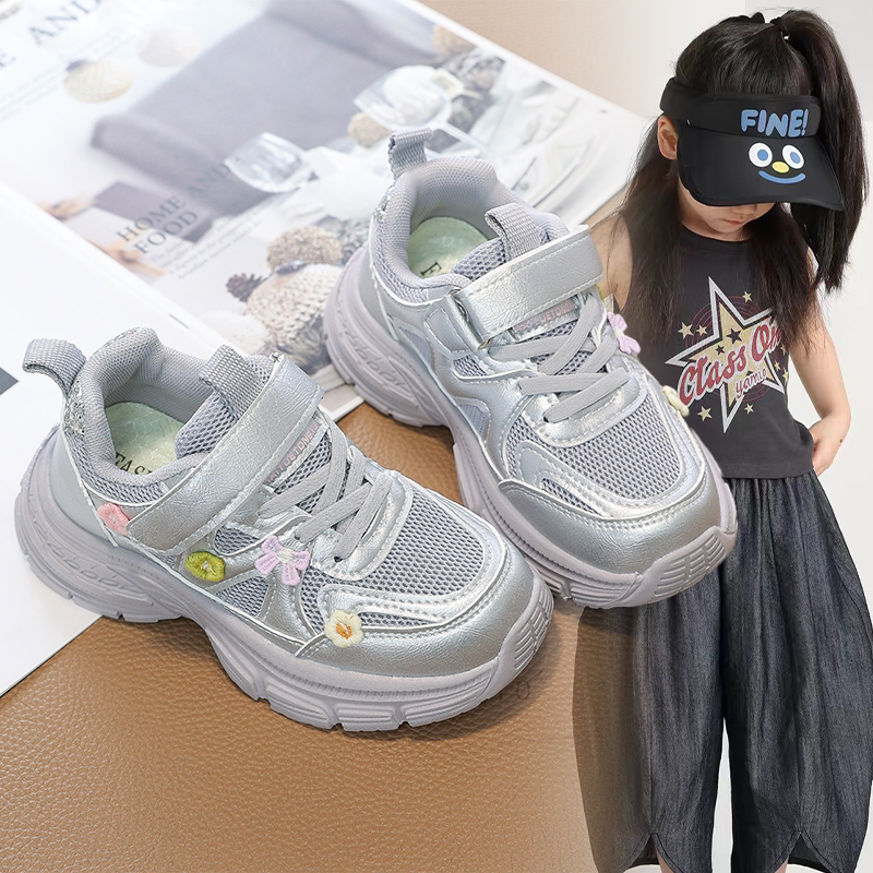 女童网面运动鞋2026春秋刺绣小花魔术贴老爹鞋休闲小童软底跑步鞋