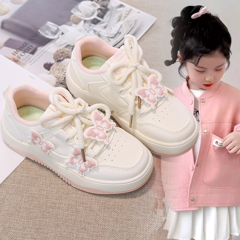 女童小众甜美蝴蝶装饰运动板鞋中大童2026春秋新款时尚百搭休闲鞋