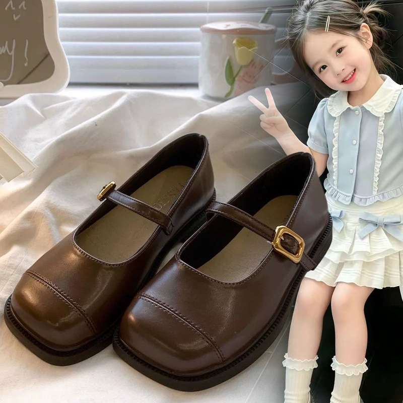 法式玛丽珍小皮鞋女童2026春秋新款复古平底百搭配裙子日系jk单鞋