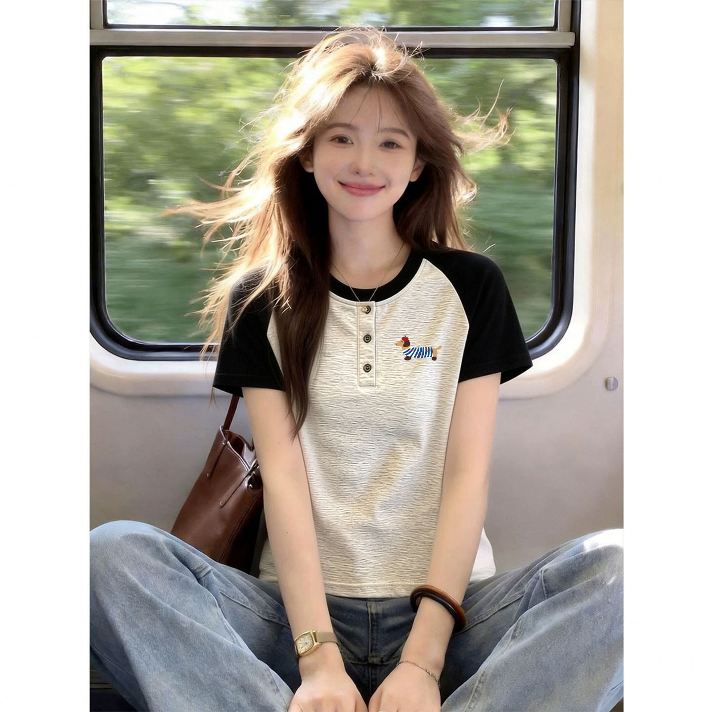 短袖女款上衣夏薄款轻奢高级感图片