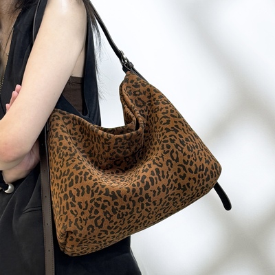 头层牛皮豹纹托特包2025新款hobo