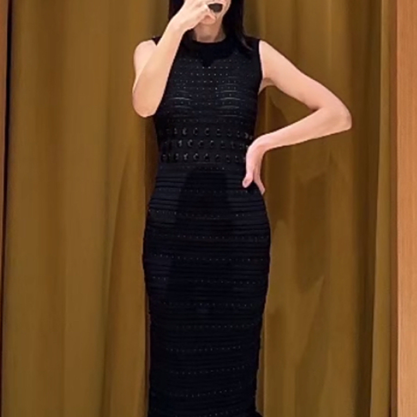 S家优雅气质高端女装2025夏季修身显瘦荷叶边收腰针织背心连衣裙