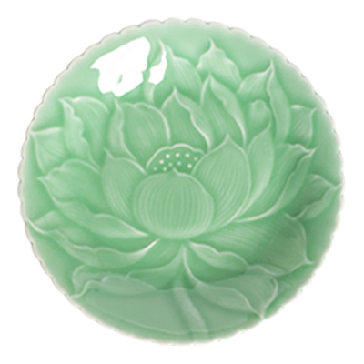 龙泉非遗青瓷高颜值莲花浮雕盘子