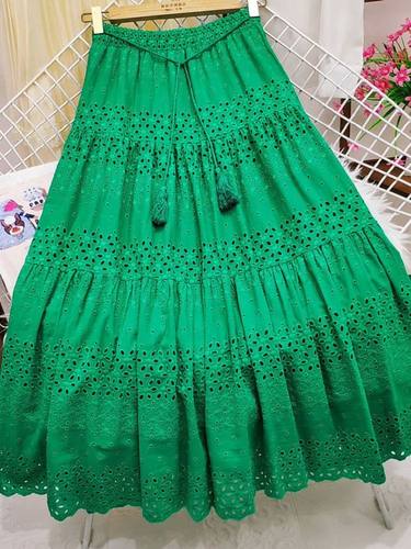 高腰拼接勾花大摆半身裙女