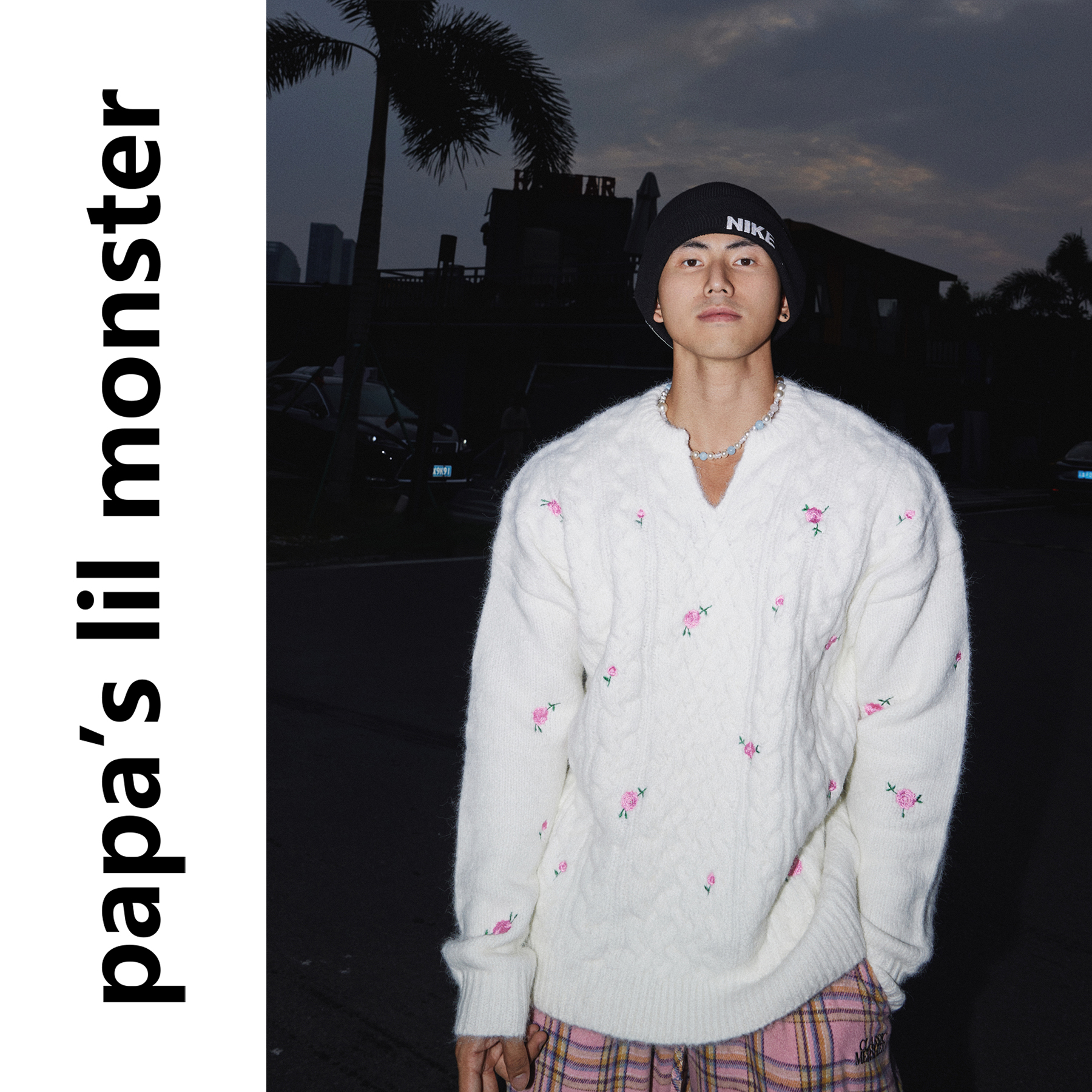 PAPASLILMONSTER 美式复古麻花设计刺绣花卉V领针织休闲毛衣男女