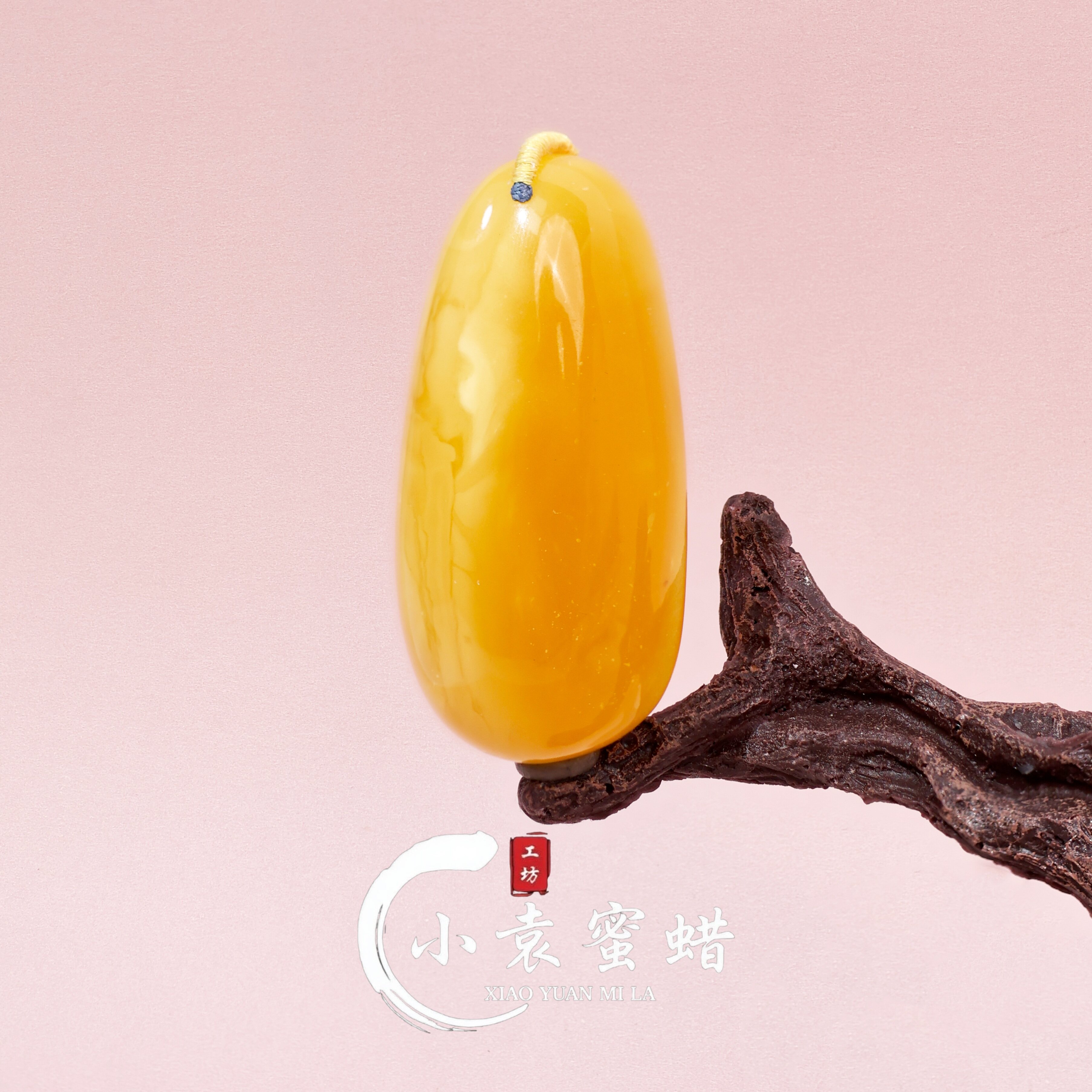 【一物一拍】天然琥珀蜜蜡吊坠俄料溶洞半蜜半珀意境水滴精美挂坠