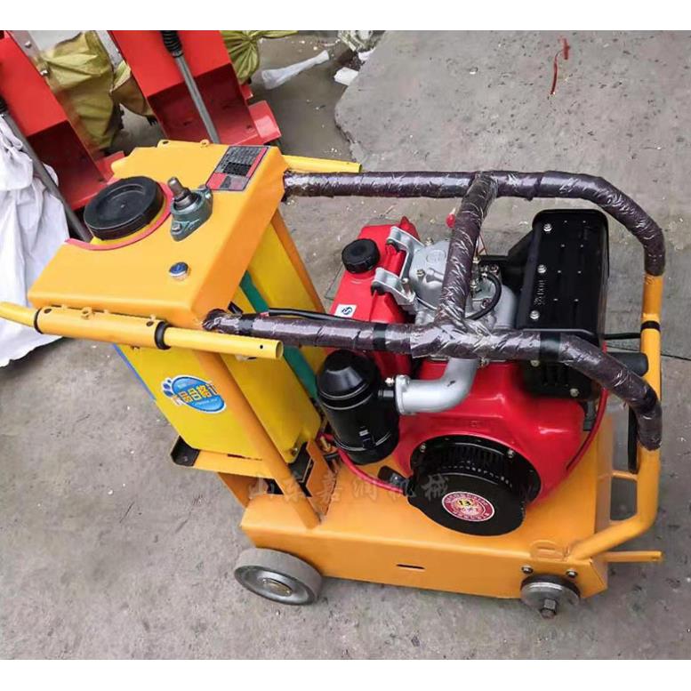 厂家供应水冷柴路油555切缝地机混凝土地面切割机手推式面切槽面