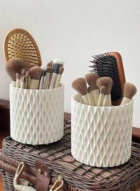 Rotate makeup brush organizer.Desktop storage box Multifunct