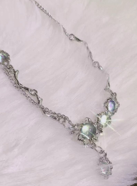 奶泥MILKMUD/它闪闪发光耶～月光石流苏项链女小众设计质感辣妹风