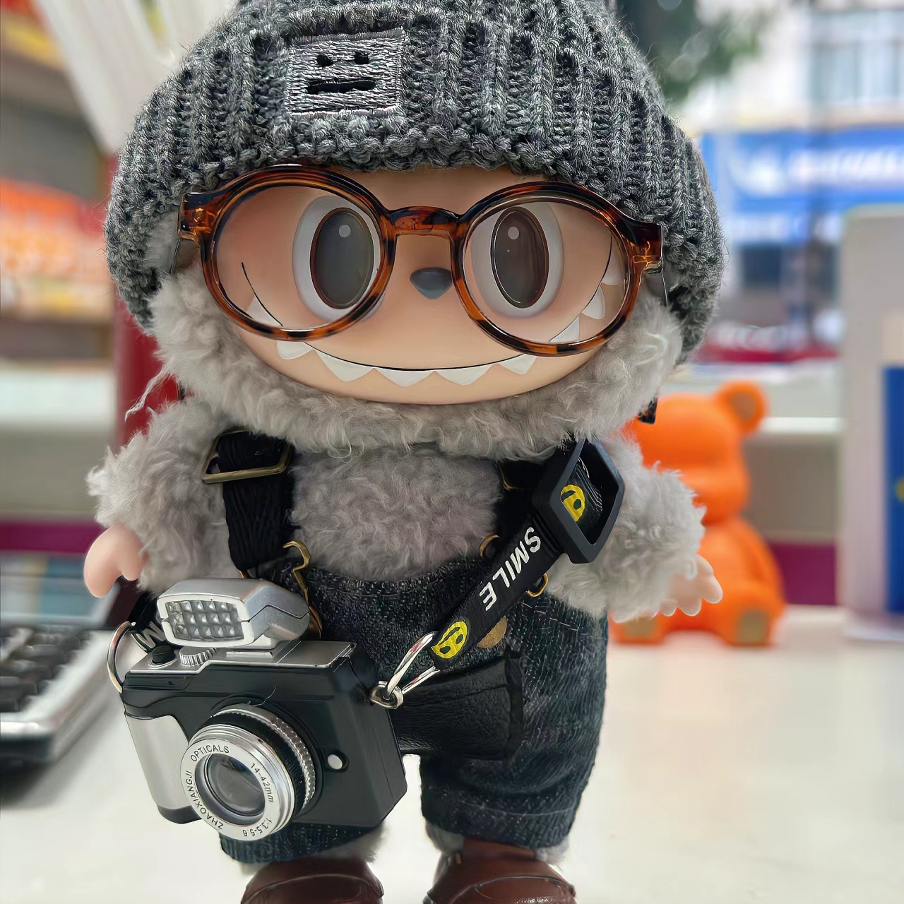 Labubu相机配件配饰拉布布挎包