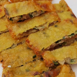 龙游小吃衢州葱花肉香酥脆卷猪肉卷油炸豆腐皮油饼餐馆饭店食材