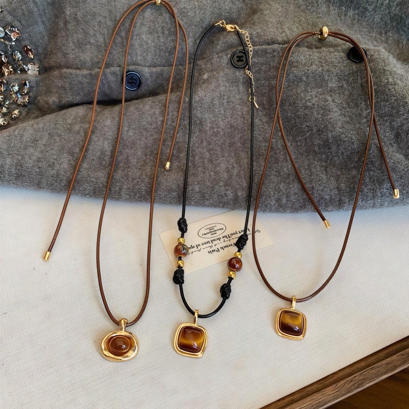 秋冬美拉德虎眼石吊坠项链可抽拉