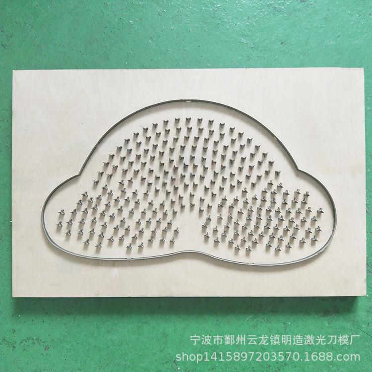 宁波厂家加工 大量供应EVA垫公仔拼图激光刀模 激光刀模吸塑