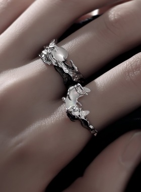 原创设计日月情侣戒指女isn小众设计高级感开口调节轻奢复古对戒