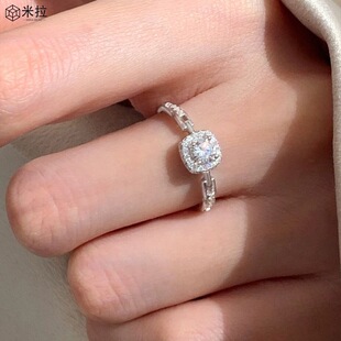 方糖戒指女ins小众轻奢高级感仿真钻素圈方钻链条食指开口可调节
