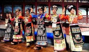 羌族服装服饰少数民族舞蹈演出表演服装盛装舞台装女装人羌族走秀