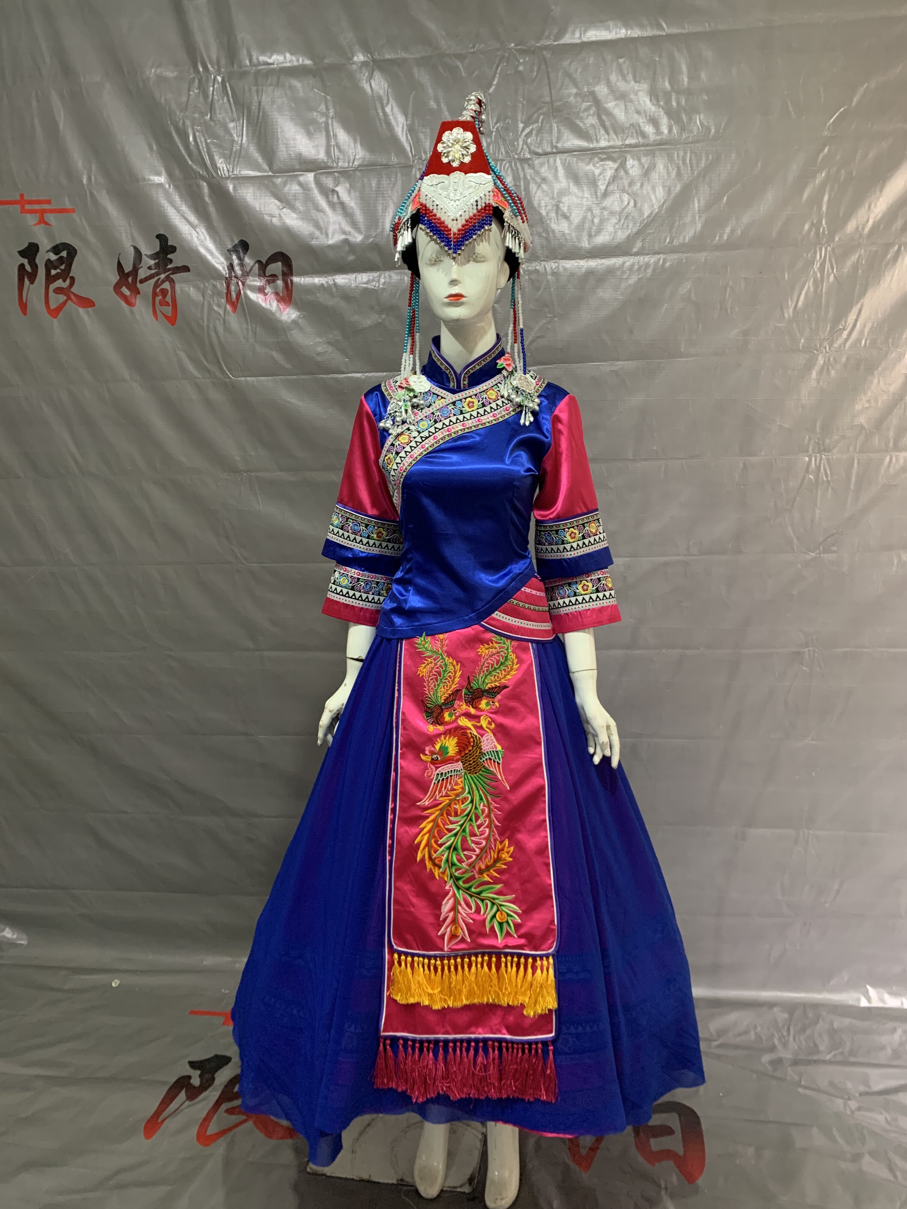 新款畲族少数民族服装女高端婚嫁礼服传统凤冠刺绣服饰长裙演出服