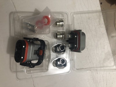 安费诺连接器 HVSLS600062A116/HVSLS600022A1H6原装新能源插头座