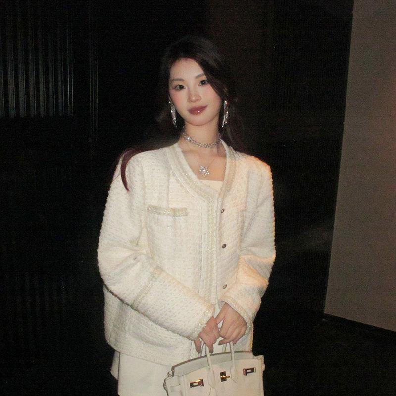 短款上衣白色秋冬小香风外套气质