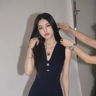【现货】OLIVIA DUO小香针织背心裙性感V领针织包臀无袖连衣裙
