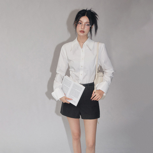 新款 春季 设计感宽松显瘦叠穿休闲OL衬衣 DUO高智感收腰衬衫 OLIVIA