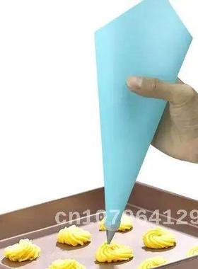 8/26 Pcs Silicone Cake Decorating Tools Pastry Piping Bag