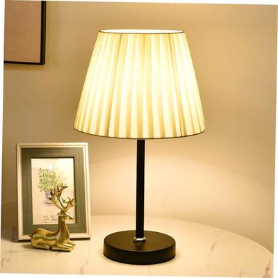 Warm Bedroom Bedside Lamp Eye Protection Romantic Table Lamp