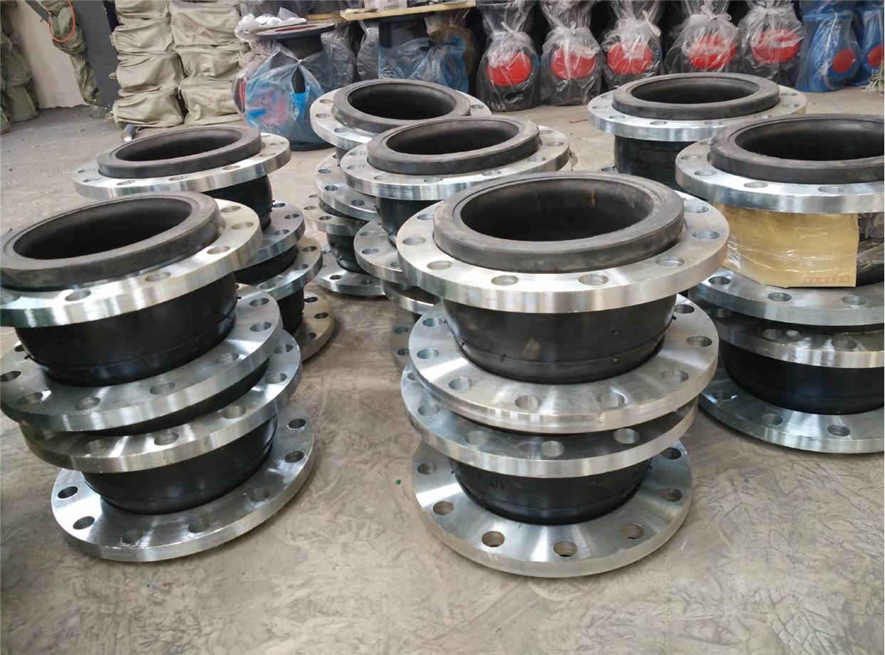 可挠曲橡胶软接头法兰管