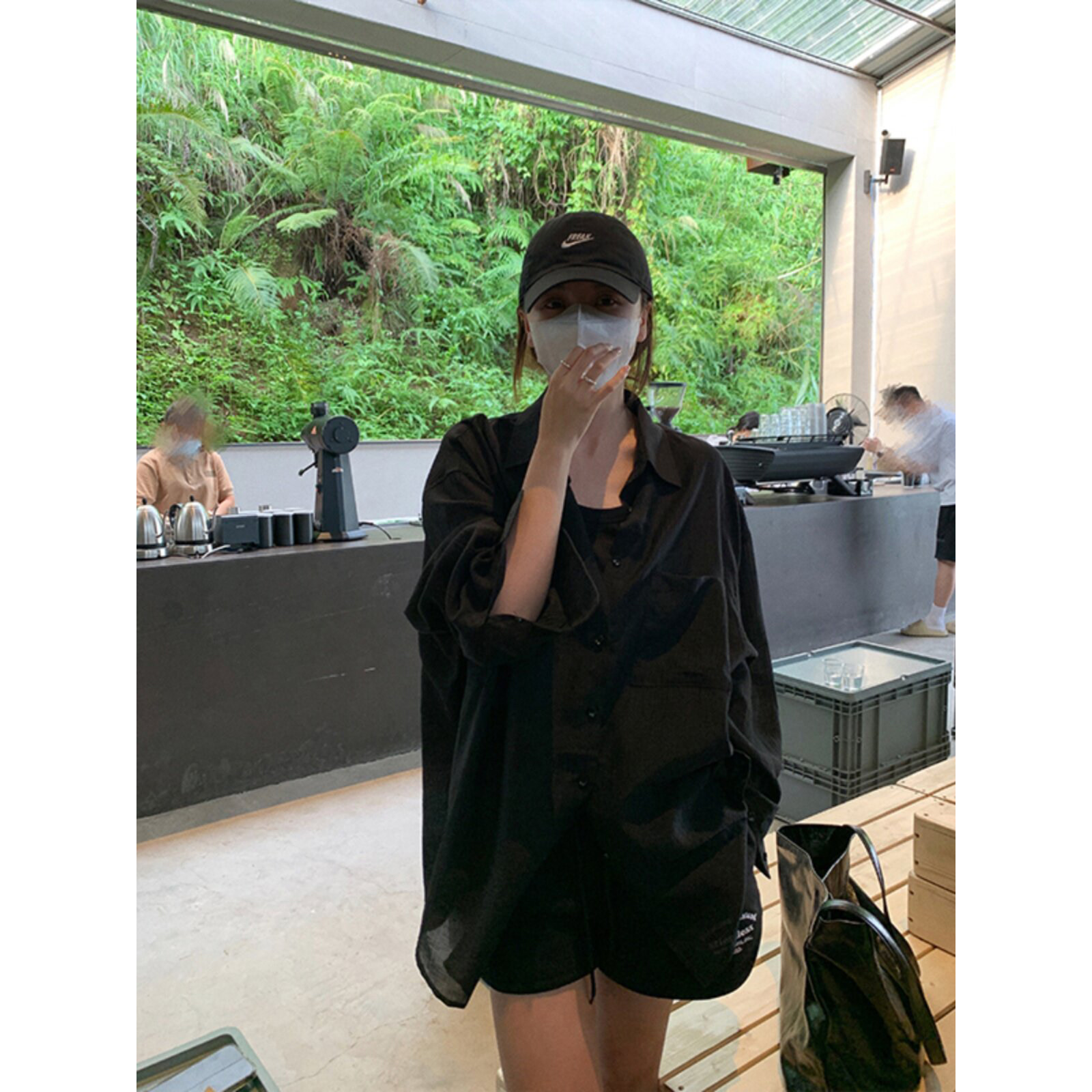 YOUMI 黑色长袖防晒衬衫女夏薄款宽松韩版慵懒风天丝外套上衣