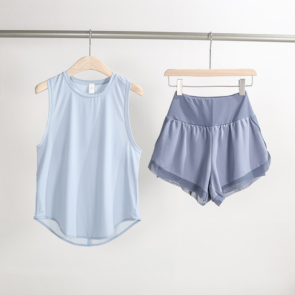 新品运动套装女夏季薄款速干跑步健身服J瑜伽背心防走光短裤两件